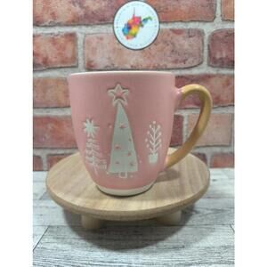 Spectrum Designz Lyla Holiday 17oz Ceramic Coffee Mug Pink Tan Christmas🎄NWT